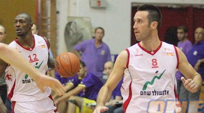 דגן יבזורי. רבע ראשון נהדר (משה חרמון)