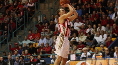 נעימי. צולף שלשה אחרי שלשה (גיא בן זיו)