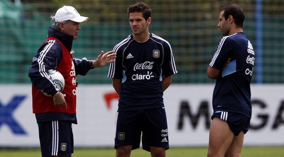 סאבלה עם גאגו ומסצ´ראנו (רויטרס)