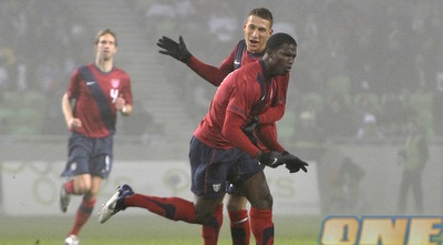 באדל חוגג את היתרון של חניכיו של קלינסמן (רויטרס)