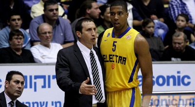 בלאט עם הנדריקס (יוסי ציפקיס) בלאט עם הנדריקס (יוסי ציפקיס)