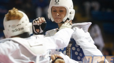 אניה מירקין. תתחרה במשקל של עד 49 קילוגרם