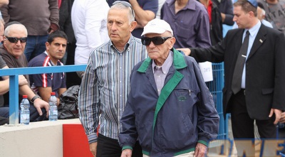 יצחק שניאור. היה קרוב להעפיל למונדיאל (יניב גונן) יצחק שניאור. היה קרוב להעפיל למונדיאל (יניב גונן)