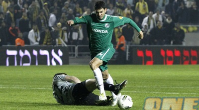 עזריאל מוכשל בטדי. הצליח להכעיס (יוסי ציפקיס)