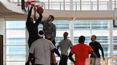 כספי וכרמלו אנתוני (ONE)