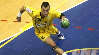 איציק חליפי. מכיב תוכל לארח בהדר יוסף (דוד פליגל, איגוד הכדוריד) 