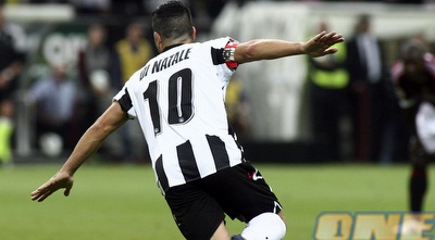 אנטוניו די נאטלה חוגג. לא היה ביום טוב במיוחד אבל כבש את הראשון (רויטרס)