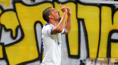 אבוחצירא מודה ליושם במרומים (יניב גונן)