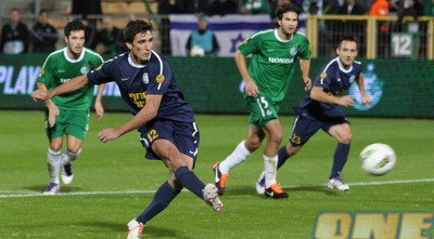 שצ´פוביץ´ בועט (עמית מצפה)