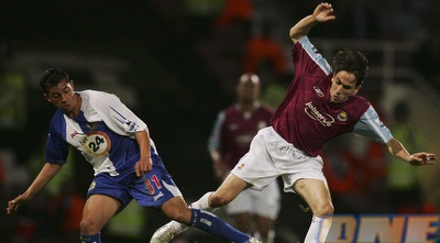 סרג´יו פיטר במדי בלקבורן מול בניון בווסטהאם. יגיע לעיר היין? (GettyImages) סרג´יו פיטר במדי בלקבורן מול בניון בווסטהאם. יגיע לעיר היין? (GettyImages)