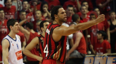 תומאס (גיא בן זיו)