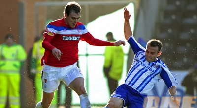 ילאביץ´ מנסה ולא מצליח (רויטרס)