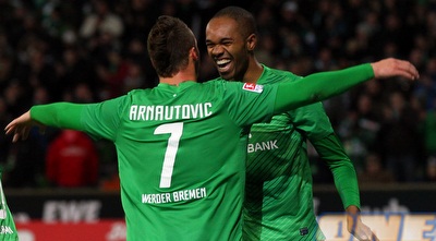 נאלדו חוגג עם מרקו ארנאוטוביץ´ (GettyImages)