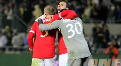 פצ´אלקה, אדל ובאדיר שמחים (יניב גונן)