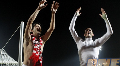 ידין וקנדה חוגגים (יוסי ציפקיס) ידין וקנדה חוגגים (יוסי ציפקיס)