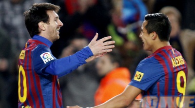 מסי ואלכסיס חוגגים. הצגה של השניים (GettyImages)