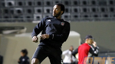 מנואל פרננדס (יוסי ציפקיס)