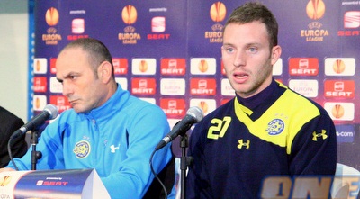 ורד ואיווניר (יניב גונן)