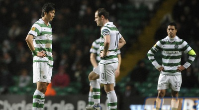 הקפטן, כיאל, מאוכזב עם החברים סטוקס וקי (רויטרס)