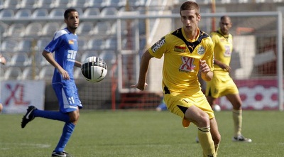 תום מונד (יוסי ציפקיס)