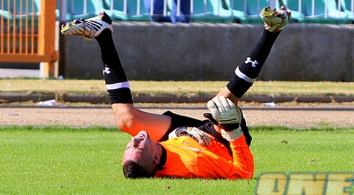 צלביאנסקי על הדשא (יניב גונן) צלביאנסקי על הדשא (יניב גונן)