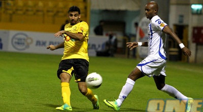 חן עזרא ואלן מסודי במאבק (שי לוי) חן עזרא ואלן מסודי במאבק (שי לוי)