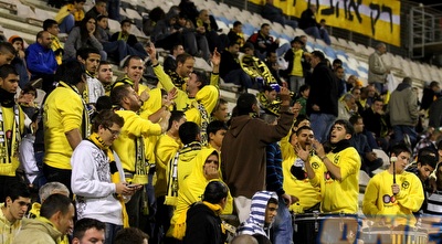 הקהל של נתניה בא לראות את הקבוצה התוססת של ראובן עטר (שי לוי) הקהל של נתניה בא לראות את הקבוצה התוססת של ראובן עטר (שי לוי)