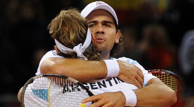 נלבנדיאן ושוונק מאושרים לאחר הניצחון (GettyImages)