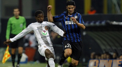 סקו אוליסה רודף אחרי קיבו (רויטרס) סקו אוליסה רודף אחרי קיבו (רויטרס)