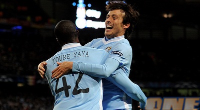 דויד סילבה מברך את יאיא טורה לאחר השער (GettyImages) דויד סילבה מברך את יאיא טורה לאחר השער (GettyImages)