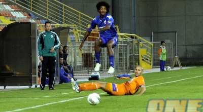 ראיין אדלי נעצר אצל דודו אברהם (איתי ישראל)