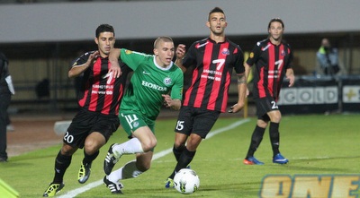 ורד מקדים את אבוקרט (עמית מצפה)