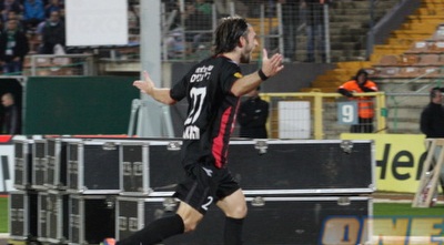 אבידור רץ לקהל (עמית מצפה)