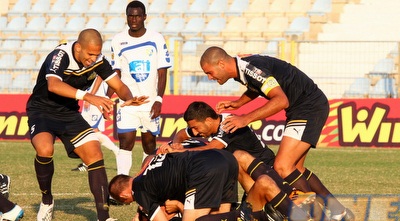 ידין זריס חוגג (שי לוי)