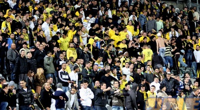 אוהדי בית&qout;ר. &qout;נותנים כח בלתי סביר לחלק (עמית מצפה) אוהדי בית&qout;ר. &qout;נותנים כח בלתי סביר לחלק (עמית מצפה)