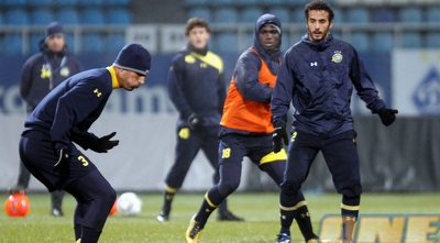 קלמי סבן ומוסא קונאטה בקייב. שניהם צפויים לפתוח (הרשמי של מכבי ת&qout;א) קלמי סבן ומוסא קונאטה בקייב. שניהם צפויים לפתוח (הרשמי של מכבי ת&qout;א)