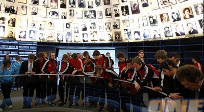 הנבחרות הצעירות של גרמניה ביד ושם (GettyImages)