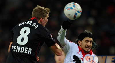 אלמוג כהן. &qout;המלחמה על ההרכב גדלה&qout; (GettyImages)