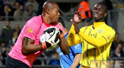 בעיניים עצומות - אג´ידה מול קונאטה (שי לוי)