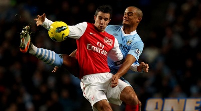 מאבק בין רובין ואן פרסי לווינסנט קומפני (GettyImages)