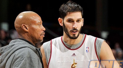 כספי וביירון סקוט (GettyImages) כספי וביירון סקוט (GettyImages)