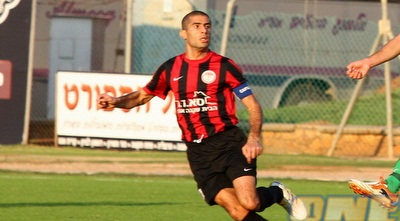 רם סטי. הקפטן חוזר לעניינים (שי לוי) רם סטי. הקפטן חוזר לעניינים (שי לוי)