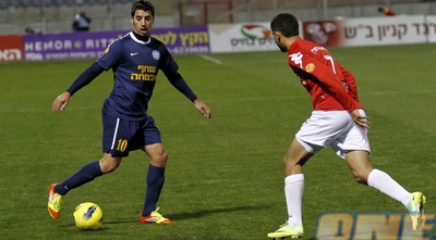 רפי עמוס. &qout;מאוכזב מהמצב&qout; (יוסי ציפקיס) רפי עמוס. &qout;מאוכזב מהמצב&qout; (יוסי ציפקיס)