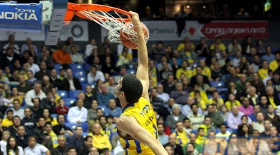 אליהו מטביע. ככה הוא פתח את הרבע השני (משה חרמון)