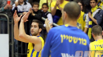 אוחיון מודה לקהל (משה חרמון) אוחיון מודה לקהל (משה חרמון)