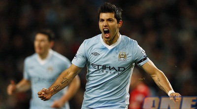 קון אגוארו חוגג (רויטרס) קון אגוארו חוגג (רויטרס)