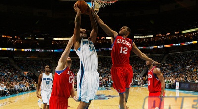 איוון טרנר עוצר את קרל לנדרי (GettyImages)