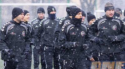 ברוכיאן (האתר הרשמי של פולוניה) (ONE)