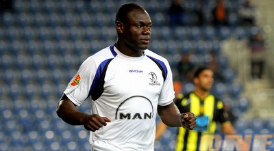 דומיניק וואסי מודאג. הראש לא בכדורגל (שי לוי) דומיניק וואסי מודאג. הראש לא בכדורגל (שי לוי)