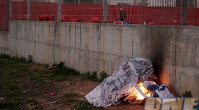 הכסא השרוף (דרור רוזנפלד)